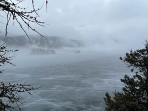 Nebel über dem gefrorenen Silsersee - Fotografie Thomas Pfister